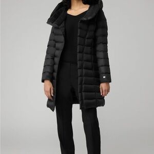 Soia & Kyo Elegant Black Puffer Jacket